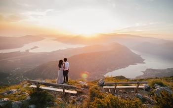 Honeymoon Special Munnar & Alleppey