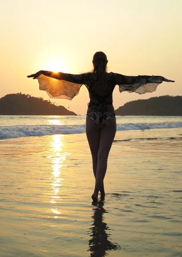 goa image of girl